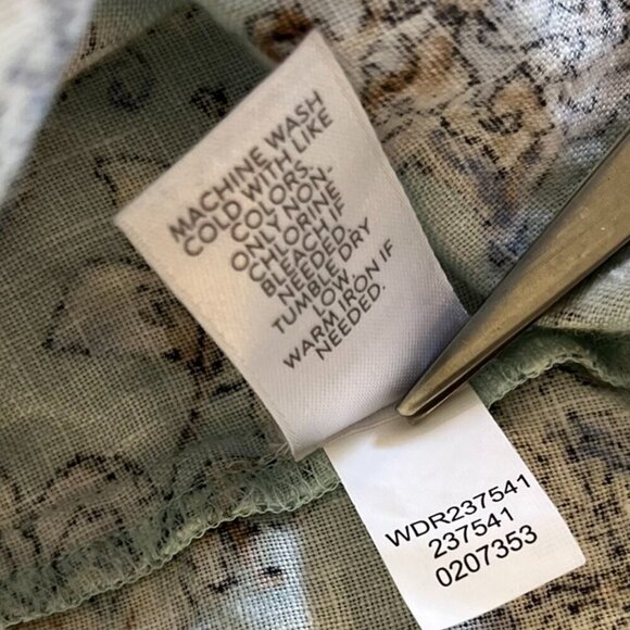 J.Jill Love Linen Woman's Blue Dizi Floral Pin-Tuck Dress Sz Lr - Picture 9 of 9